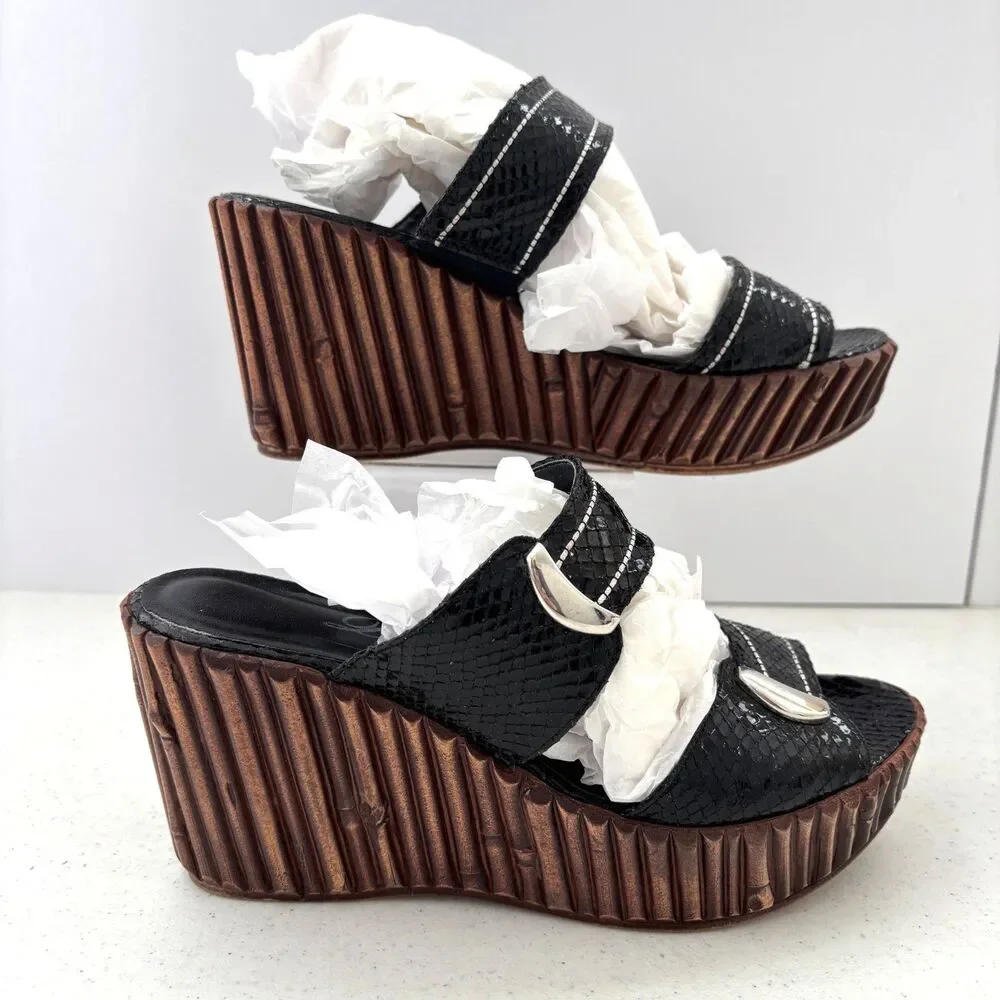 Dezario womens platform
